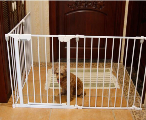 Λευκό πτυσσόμενο μωρό Playpen Multiscene με δυνατότητα επέκτασης με την αυτόματη κλειδαριά