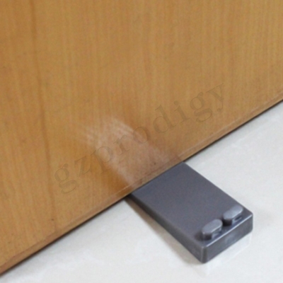 COem αντιολισθητική σφήνα 88x40x19mm πορτών PVC πλαστική σκοτεινό γκρίζο χρώμα